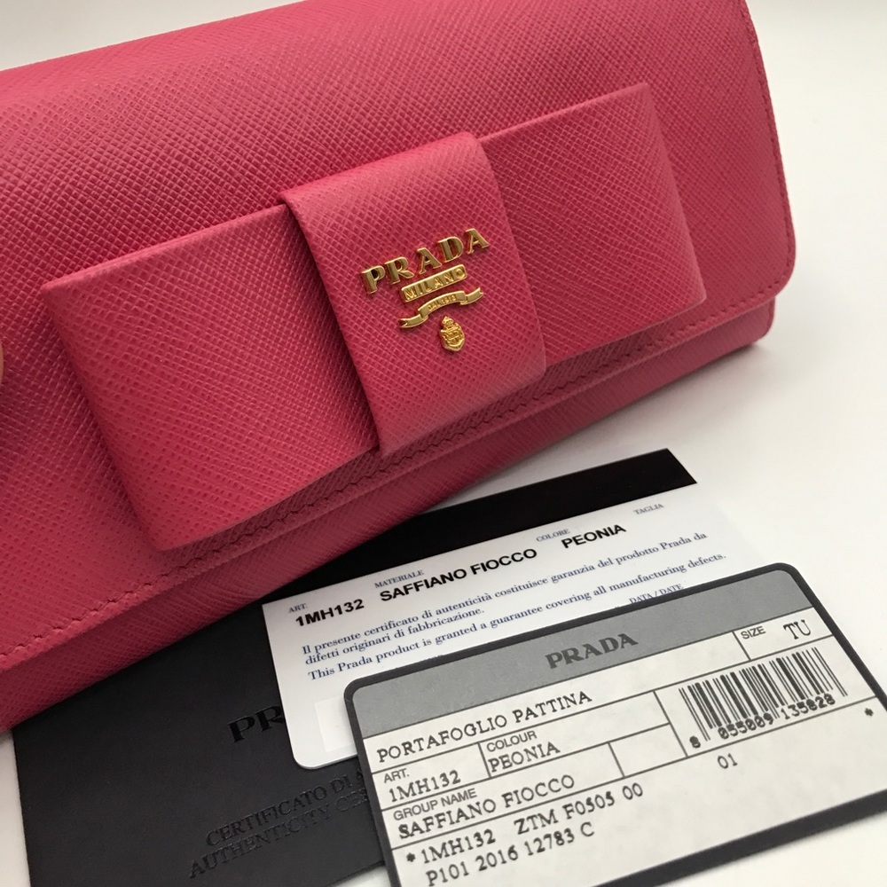 Authentic Prada Saffiano Ribbon Wallet - Picture 6 of 13